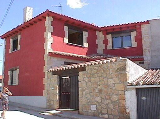 Vivienda unifamiliar en Parada de Arriba